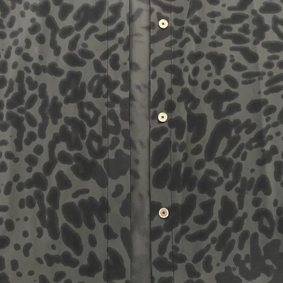 Lululemon button up animal print shirt - Picture 4 of 11